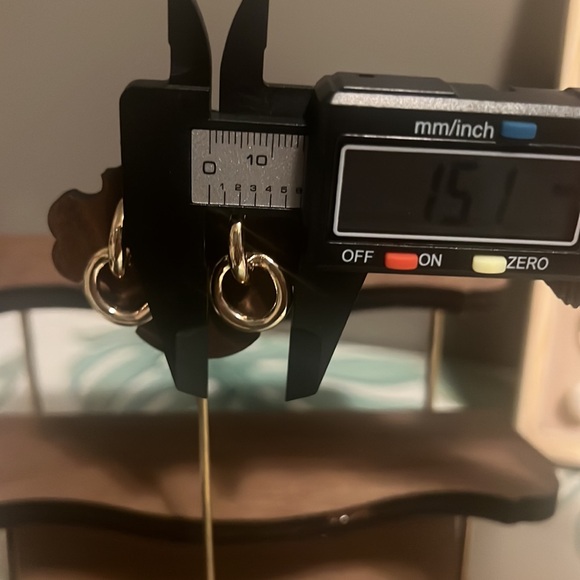 Gold-Plated Copper Geometric Earrings - Picture 5 of 7